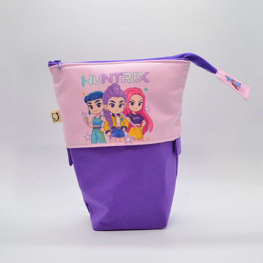 Estuche Vertical Retráctil HUNTR/X - Imagen 2