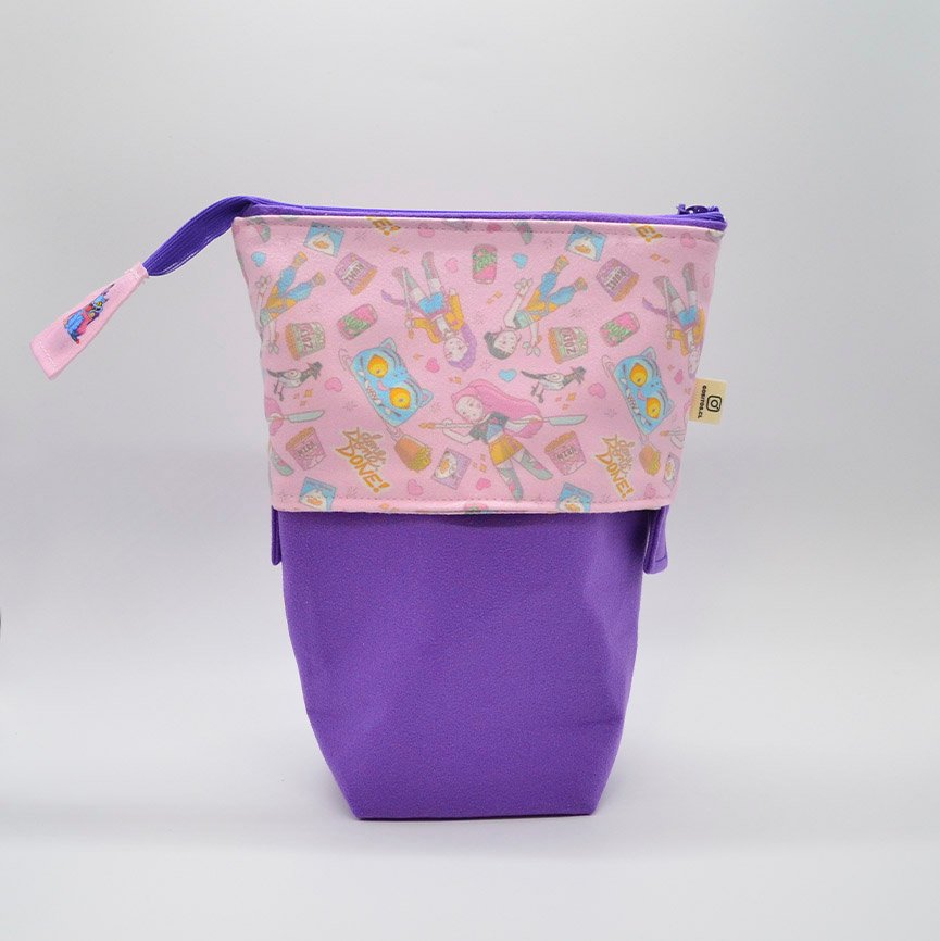 Estuche Vertical Retráctil HUNTR/X - Imagen 3