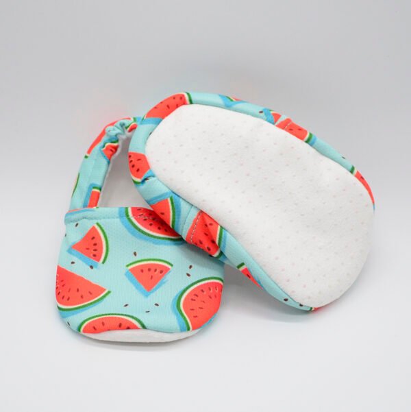 Zapatitos Sandias fondo celeste - Imagen 3